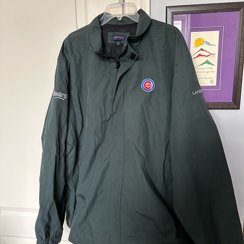 green/blue Cubs water resistant jacket never worn